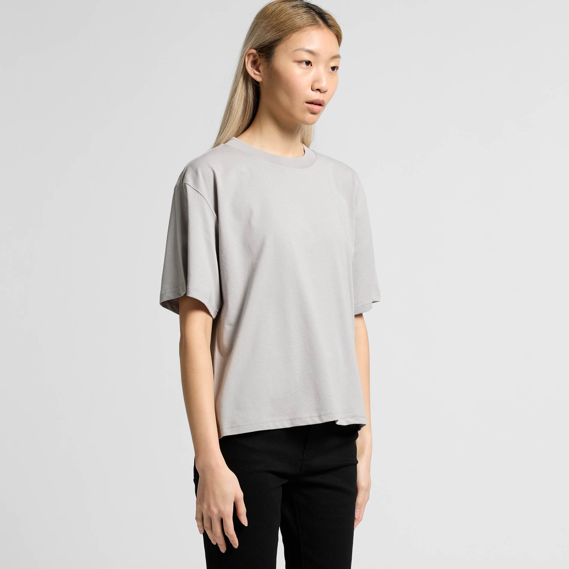 Model shot 6