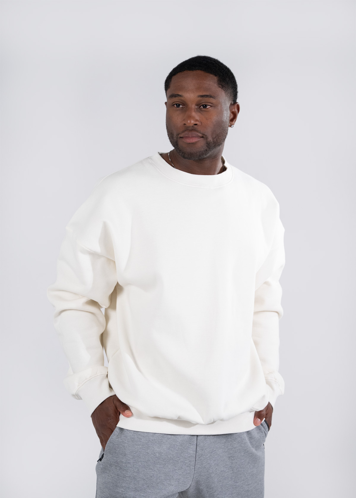 Model shot 4